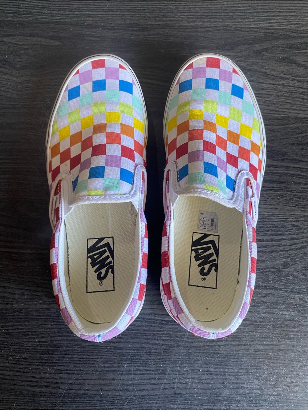 Vans Classic Slip-On Rainbow Checkerboard Sneakers Size 7.5 90s Y2K